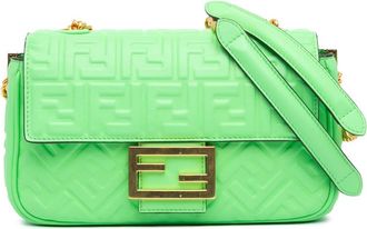 Fendi Pre-owned Fendi Zucca Embossed Leather Chain Midi Baguette 8BR793 AH9C 238 0189