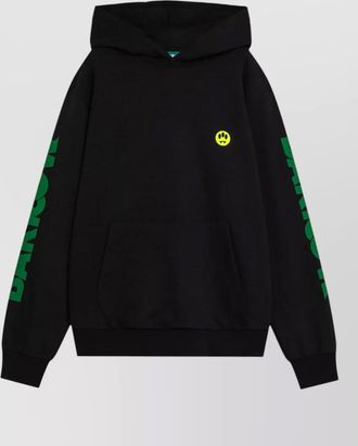 Barrow hooded top front pocket graphic sleeves