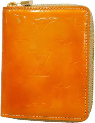 Louis Vuitton Beige Wallet (Bi-Fold) (Pre-Owned)