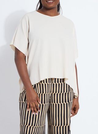 Lyss&eacute; Carmen V Neck Scarf Top Curvy