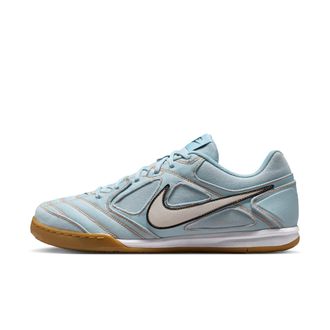Nike Mens Gato LV8 Shoes in Blue | IH3587-400