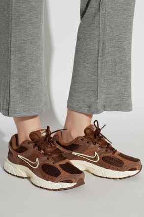 Nike V5 RNR Suede 2 Sneakers, Womens, Brown