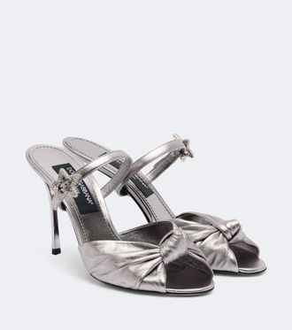 Dolce & Gabbana Mules de piel metalizada adornados