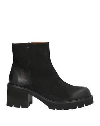 Mat:20 Ankle boots