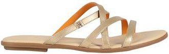 Tommy Hilfiger Feminine Flat Sandal for Women in Beige Leather with Metallic Toe