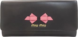 Miu Miu Black Leather Long Wallet (Bi-Fold) (Pre-Owned)