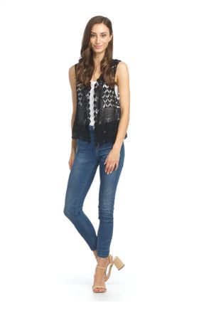 Papillon Crochet Open Vest In Black
