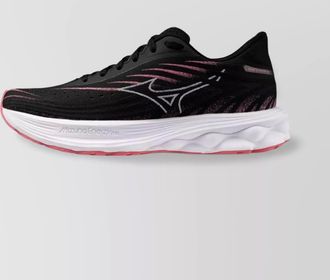 Mizuno low top sneakers with mesh upper and rubber outsole