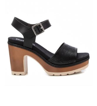 Refresh Womens Heeled Sandals In Black