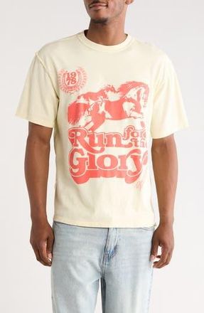 Diet Starts Monday Run for Glory Graphic T-Shirt in Antique White at Nordstrom Rack, Size Small