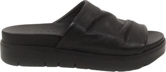 Bueno Womens Splash Sandal In Black