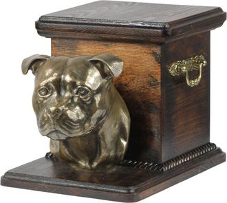 OEM Staffordshire Bull Terrier, Staffik, Staffi: Una Urna Para Cenizas De Perro Con Una Estatuilla, Una Elegante Urna Para Un Perro, Una Urna &Uacute;nica Con Un