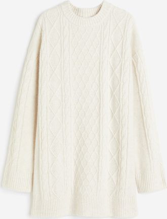 H&M Kleid in Zopfstrick - Cremefarben