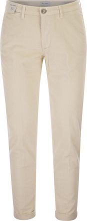 Re-hash Mucha chino van stretchkatoen en lyocell