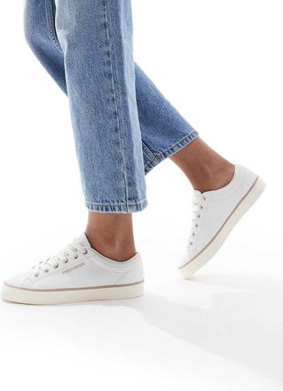 Fred Perry Baseline - Sneakers in pelle bianca-Bianco