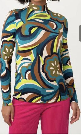 Trina Turk Pierce 2 Top In Multi