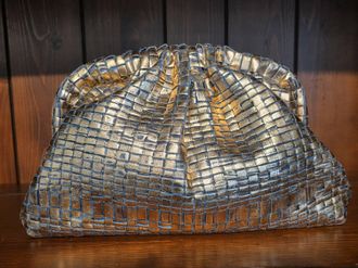 Maria La Rosa Womens Game Metallic Clutch Handbag In Lite Copper