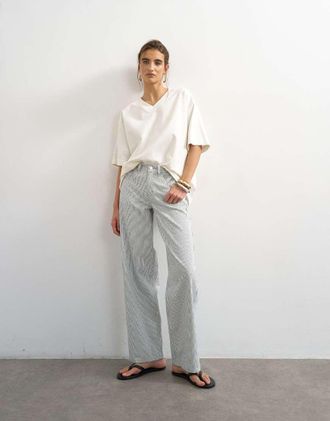 Topshop Cinch - Jeans comodi a vita bassa blu e bianchi a righe