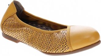 Revere Comfort Shoes Womens Nairobi Ballet Flats In Mustard French Lazer