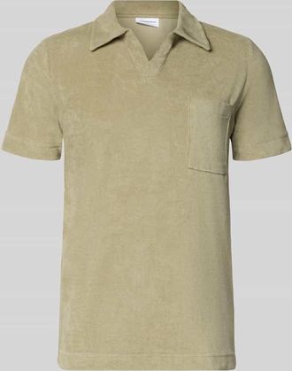 Lindbergh Lindbergh Relaxed Fit Poloshirt mit V-Ausschnitt in Oliv, Gr&ouml;&szlig;e XXXL