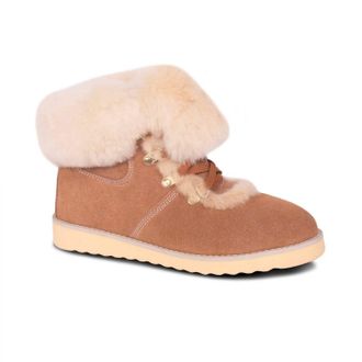 Cloud Nine Ladies Posh Sheepskin Boots In Chestnut