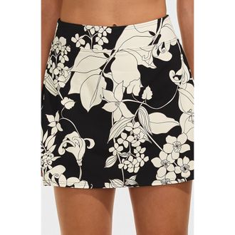 Lands End Tummy Control Skirt Swim Bottoms in Black/egret Lilies at Nordstrom, Size 10