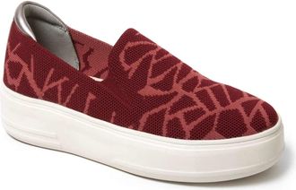 Dearfoams Womens Sophie Slip-On Sneaker