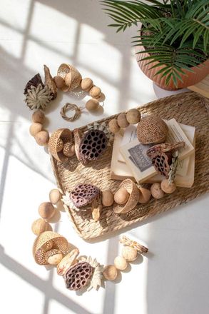 Kalalou Mixed Dried Botanical Garland