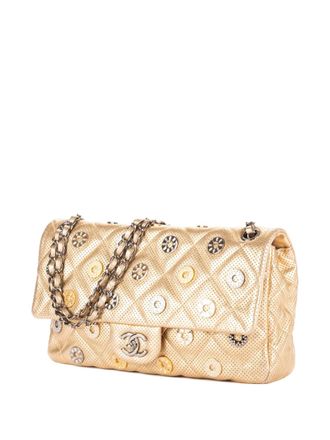 Chanel Paris-Dubai Medals quilted shoulder bag - women - Calf Leather - One Size - Gold