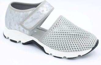 All Black Women Easy Mesh Sneaker In Grey