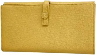 Chanel Pre-owned Wallets, female, Beige, Size: ONE SIZE Pre-owned Vintage Wallet