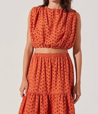 Astr Nalley Eyelet Crop Top In Rust
