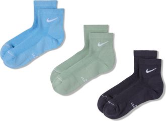 Nike Unisex Everyday Elevated Ankle Socks (3 Pairs) in Multicolor | HQ8030-911