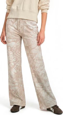 Puma Essential Camo Sweatpants in Alpine Snow at Nordstrom, Size X-Small