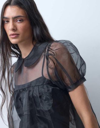 Monki vestito corto babydoll in organza con colletto, nero