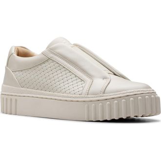 Clarks Mayhill Bay Platform Sneaker in Off White Leather at Nordstrom Rack, Size 6.5