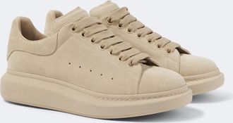 Alexander McQueen Oversized suede sneakers