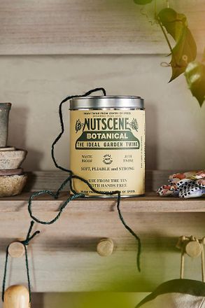 Nutscene Tin o Twine