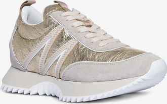 Moncler Niedrige rissige goldene Sneakers Pacey