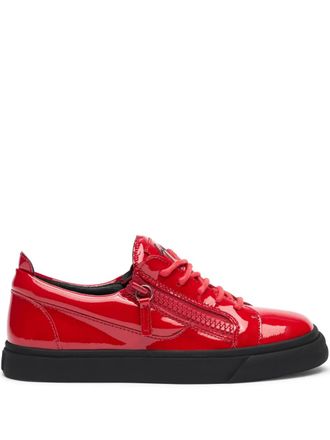Giuseppe Zanotti: Red Sneakers / Trainer now up to −70