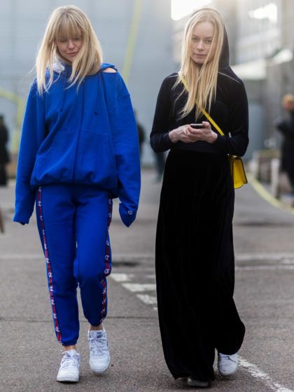 Questi (discutibili) trend del passato stanno ritornando di moda