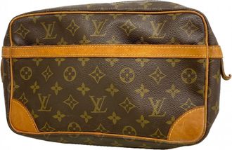 Louis Vuitton Brown Clutch Bag (Pre-Owned)