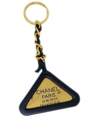 Chanel 1994 triangle-logo key holder - Black