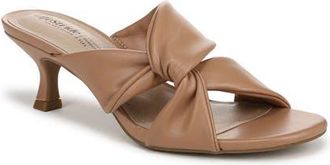 Life Stride Nori Sandal - Wide Width Available in Tan at Nordstrom, Size 6.5