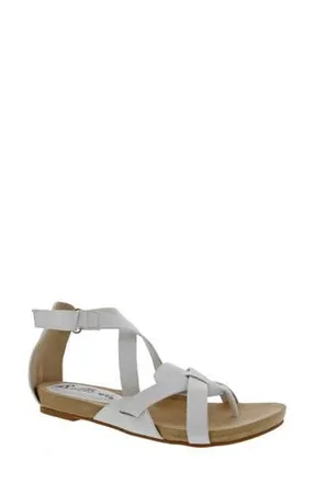 Bellini Nobu Strappy Flat Sandal in White at Nordstrom Rack, Size 6.5