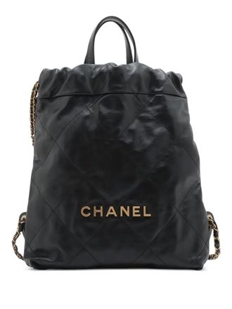 Chanel Zaino 22 piccolo trapuntato in pelle di vitello lucida 2021-2025 - Nero