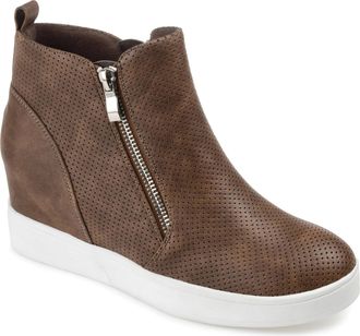 Journee Collection Women & apos;s Pennelope Medium and Wide Width Wedge Sneakers