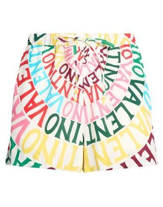 Valentino Garavani PARTES DE ABAJO - Pantalones cortos y bermudas en YOOX.COM