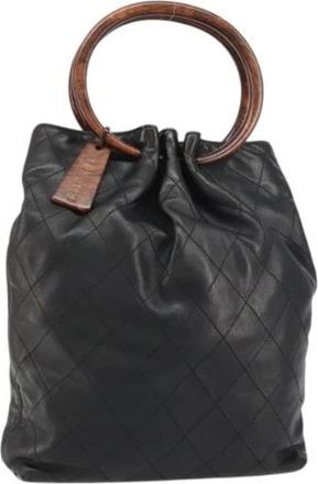 Chanel Pre-owned Bucket Bags, female, Black, Size: ONE SIZE Pre-owned Bucket Bag