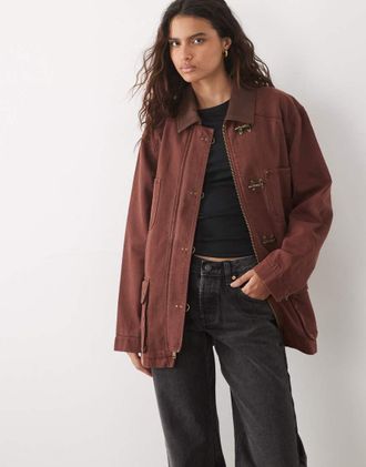 Abercrombie & Fitch giacca worker longline con dettaglio a fibbia in marrone